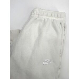 Nike Sportswear Men's Club Fleece White Joggers Sweatpants, Medium TALL